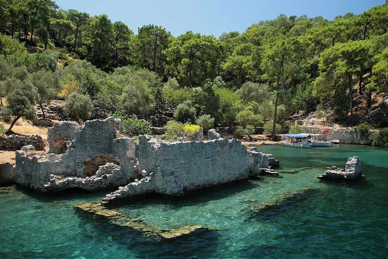 Ruins at Cleopatra's Bay