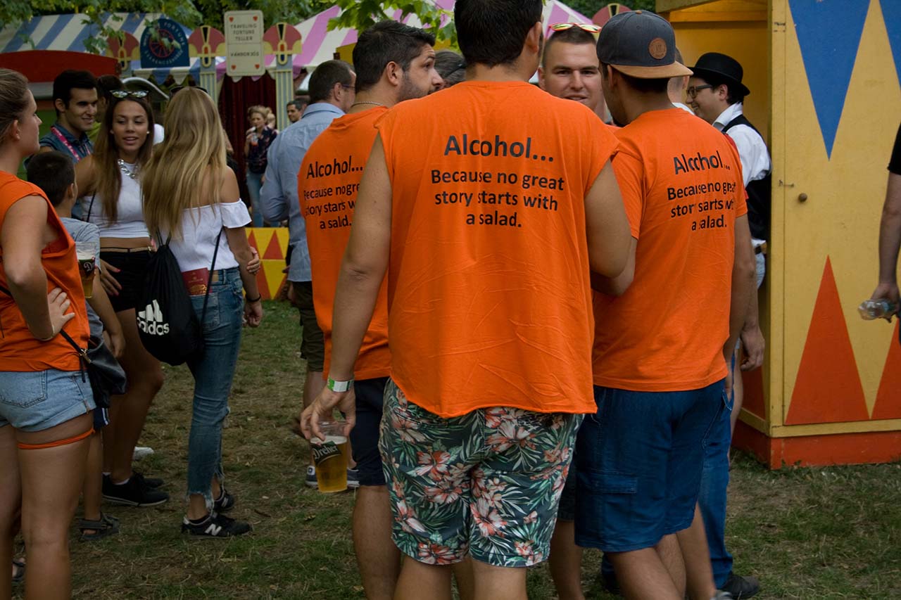 Sziget Beer Drinkers