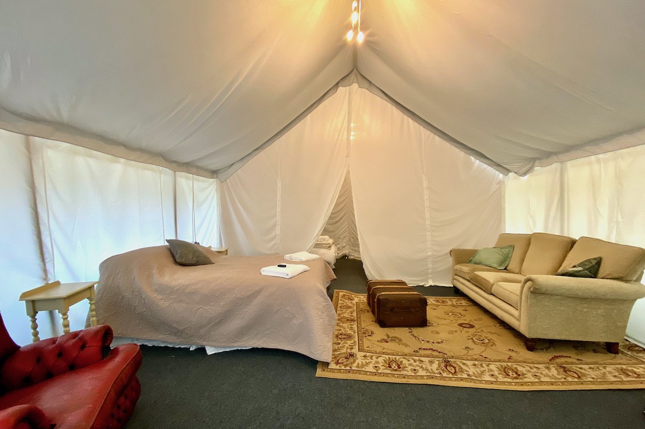 inside-a-two-bedroom-safari-tent-at-pop-up-somerset