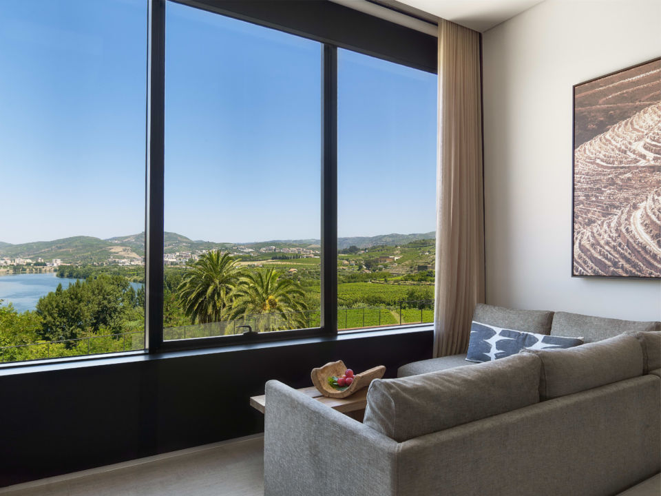 Discover the Magic of Portugal’s Wine Country – A Journey with Https//www.thetravelmagazine.net/hotel-review-six-senses-douro-valley-portugal/