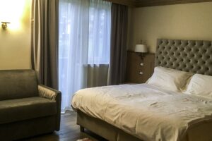 comfort-room-at-hotel-lorenzetti-c2a9-valery-collins-300x200-1