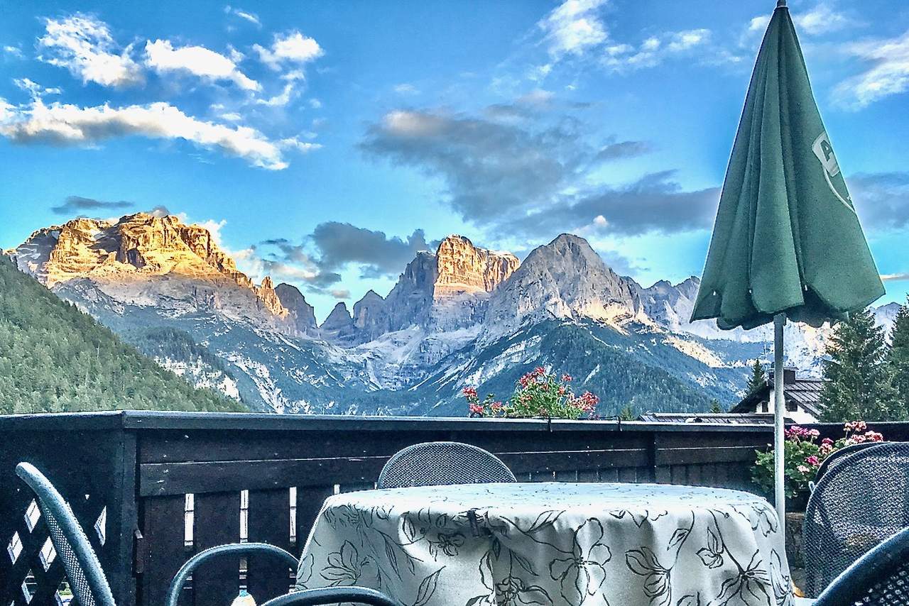view-from-the-hotel-lorenzetti-in-madonna-di-campiglio-c2a9-valery-collins-1 The bar at Hotel Lorenzetti in Mad ... di Campiglio © Valery Collins
